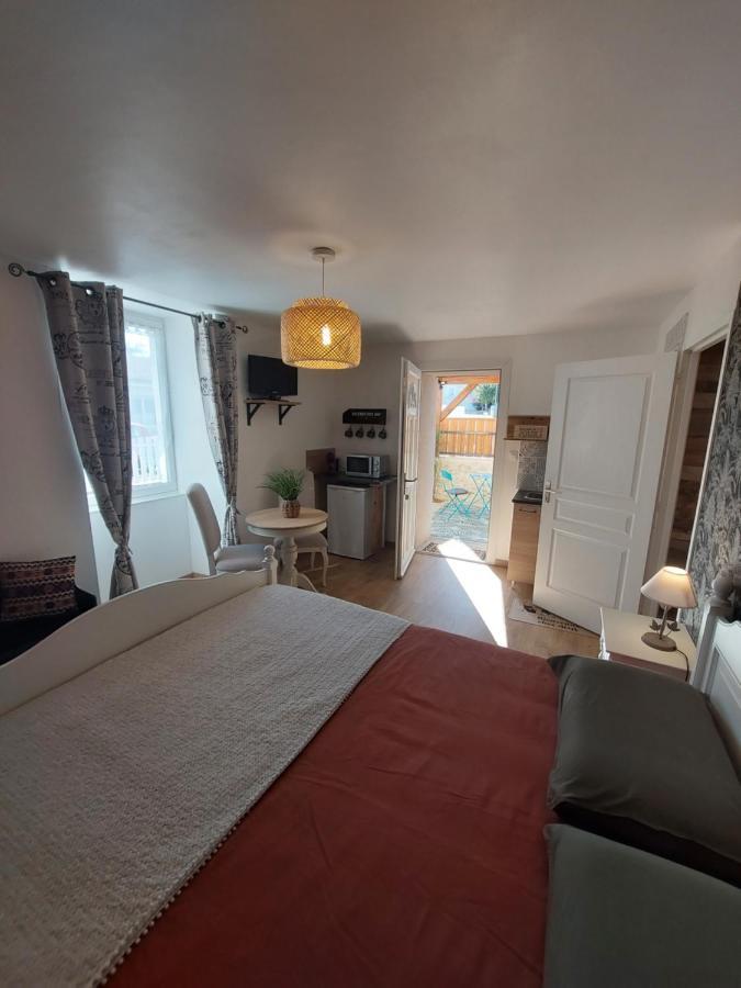 Les Petits Jardins De Cisse Chambre De Charme Exterior photo
